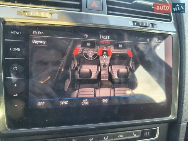 Синий Фольксваген e-Golf, объемом двигателя 0 л и пробегом 105 тыс. км за 13200 $, фото 62 на Automoto.ua