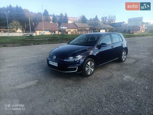 Синий Фольксваген e-Golf, объемом двигателя 0 л и пробегом 125 тыс. км за 14061 $, фото 6 на Automoto.ua