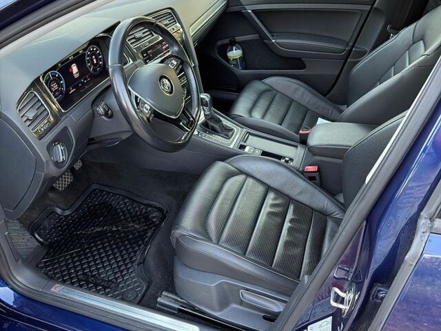 Синій Фольксваген e-Golf, об'ємом двигуна 0 л та пробігом 109 тис. км за 15500 $, фото 9 на Automoto.ua