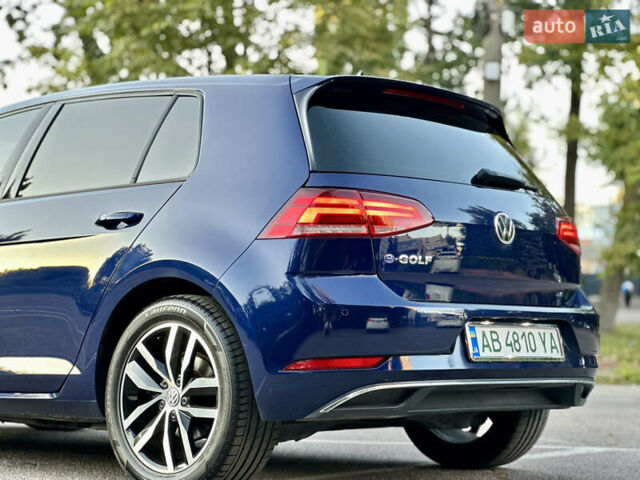 Синий Фольксваген e-Golf, объемом двигателя 0 л и пробегом 93 тыс. км за 14350 $, фото 17 на Automoto.ua