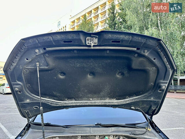 Синий Фольксваген e-Golf, объемом двигателя 0 л и пробегом 93 тыс. км за 14350 $, фото 67 на Automoto.ua
