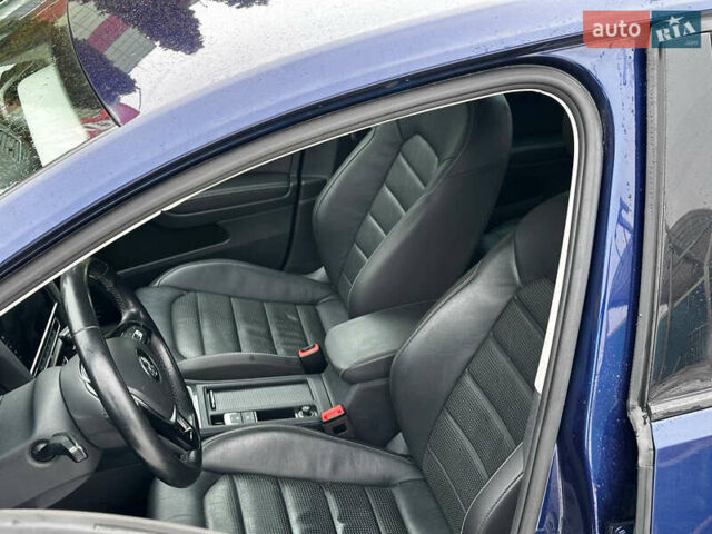 Синий Фольксваген e-Golf, объемом двигателя 0 л и пробегом 175 тыс. км за 11499 $, фото 35 на Automoto.ua