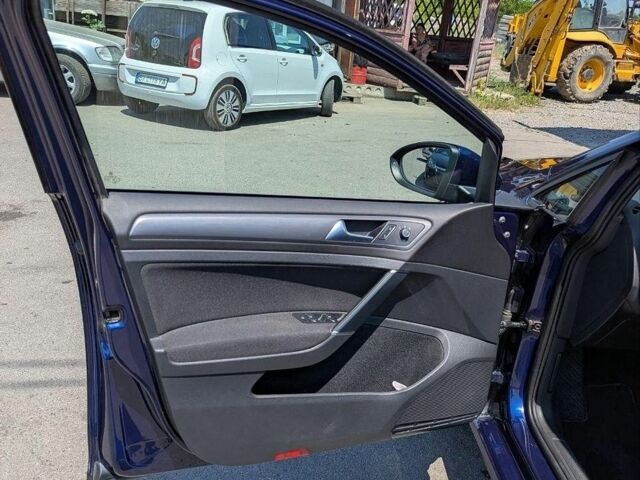 Синій Фольксваген e-Golf, об'ємом двигуна 0 л та пробігом 92 тис. км за 15000 $, фото 9 на Automoto.ua
