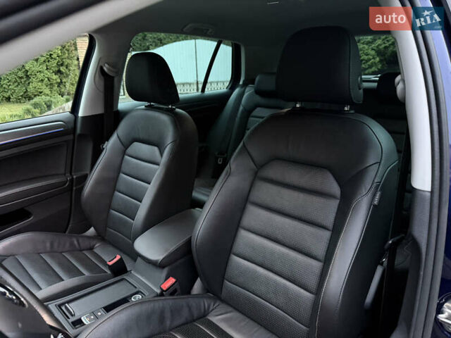 Синій Фольксваген e-Golf, об'ємом двигуна 0 л та пробігом 110 тис. км за 14350 $, фото 77 на Automoto.ua