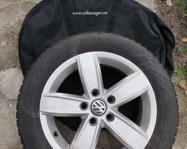 Синий Фольксваген e-Golf, объемом двигателя 0 л и пробегом 108 тыс. км за 13500 $, фото 17 на Automoto.ua