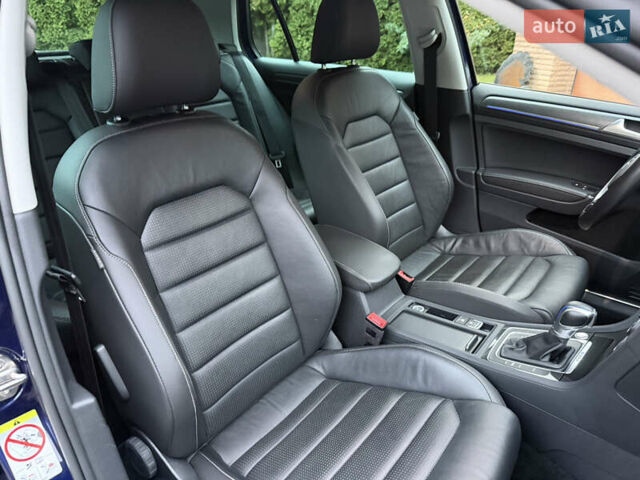 Синій Фольксваген e-Golf, об'ємом двигуна 0 л та пробігом 110 тис. км за 14350 $, фото 50 на Automoto.ua