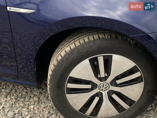 Синий Фольксваген e-Golf, объемом двигателя 0 л и пробегом 141 тыс. км за 12800 $, фото 5 на Automoto.ua