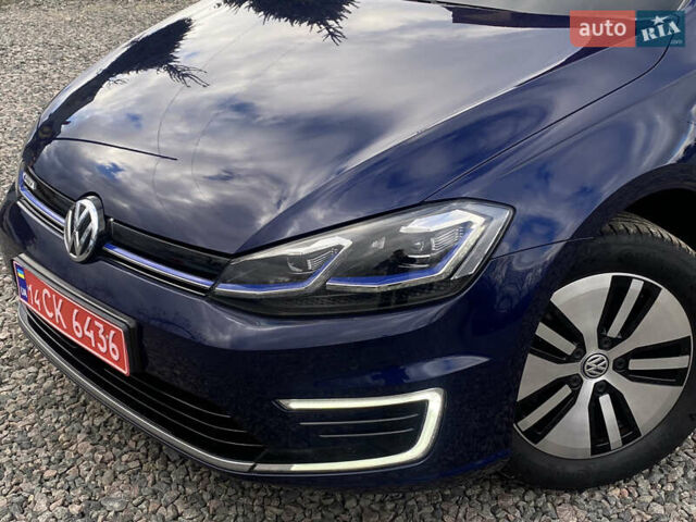 Синий Фольксваген e-Golf, объемом двигателя 0 л и пробегом 141 тыс. км за 12800 $, фото 12 на Automoto.ua