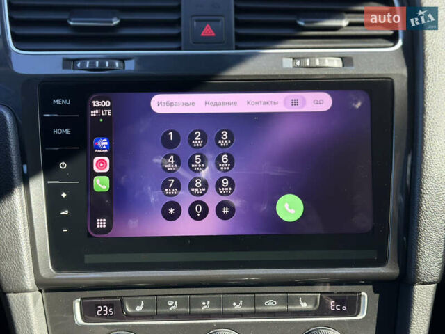 Синий Фольксваген e-Golf, объемом двигателя 0 л и пробегом 71 тыс. км за 15300 $, фото 114 на Automoto.ua