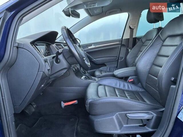 Синий Фольксваген e-Golf, объемом двигателя 0 л и пробегом 187 тыс. км за 9300 $, фото 11 на Automoto.ua