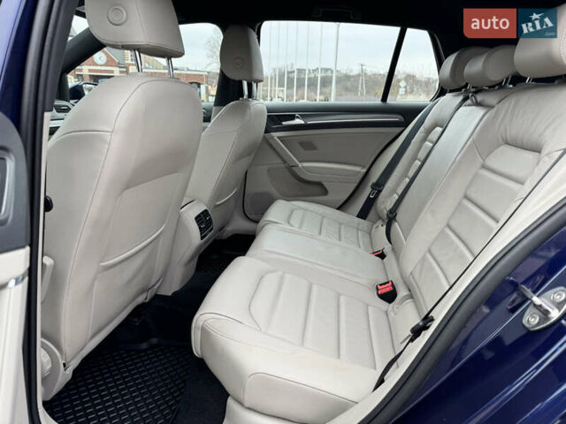 Синий Фольксваген e-Golf, объемом двигателя 0 л и пробегом 87 тыс. км за 17000 $, фото 14 на Automoto.ua