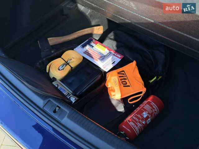 Синий Фольксваген e-Golf, объемом двигателя 0 л и пробегом 71 тыс. км за 15300 $, фото 100 на Automoto.ua