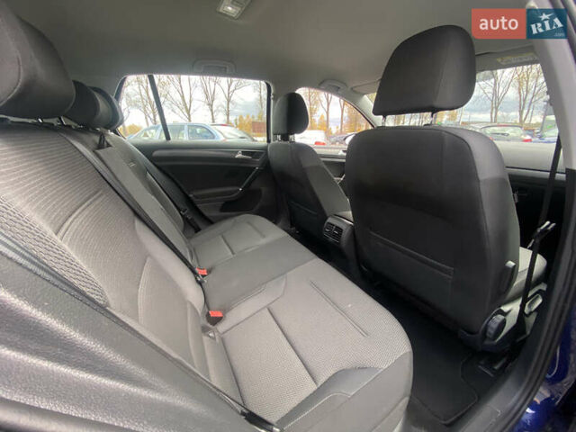 Синий Фольксваген e-Golf, объемом двигателя 0 л и пробегом 141 тыс. км за 12800 $, фото 51 на Automoto.ua