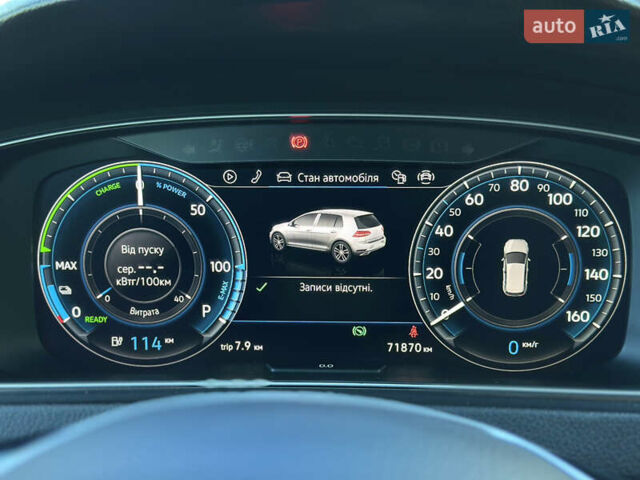 Синий Фольксваген e-Golf, объемом двигателя 0 л и пробегом 71 тыс. км за 15300 $, фото 63 на Automoto.ua