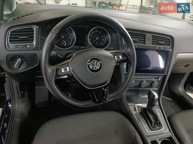 Синій Фольксваген e-Golf, об'ємом двигуна 0 л та пробігом 30 тис. км за 15900 $, фото 5 на Automoto.ua