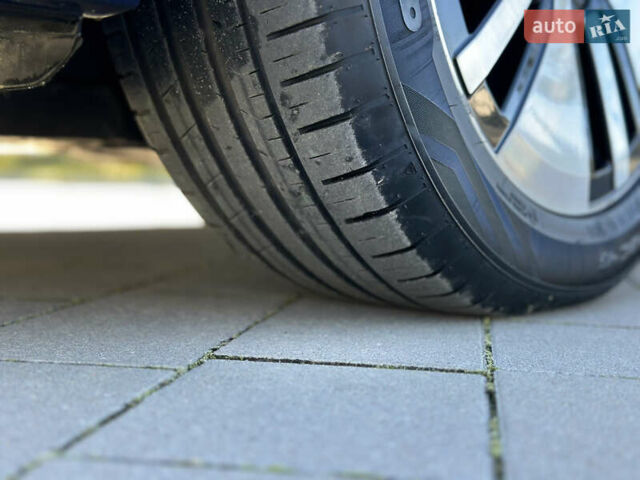 Синий Фольксваген e-Golf, объемом двигателя 0 л и пробегом 71 тыс. км за 15300 $, фото 152 на Automoto.ua