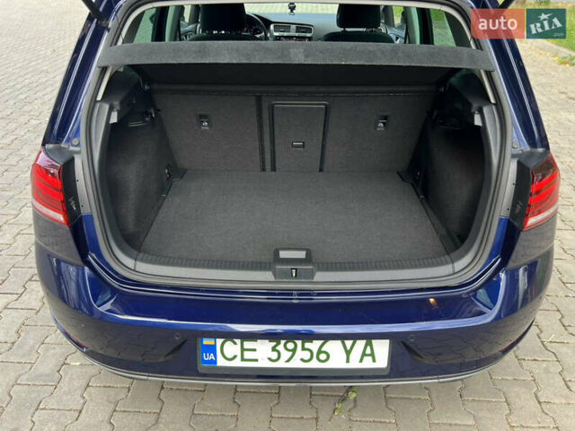Синий Фольксваген e-Golf, объемом двигателя 0 л и пробегом 60 тыс. км за 15300 $, фото 17 на Automoto.ua