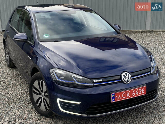 Синий Фольксваген e-Golf, объемом двигателя 0 л и пробегом 141 тыс. км за 12800 $, фото 3 на Automoto.ua
