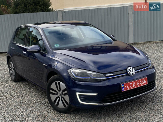 Синий Фольксваген e-Golf, объемом двигателя 0 л и пробегом 141 тыс. км за 12800 $, фото 1 на Automoto.ua