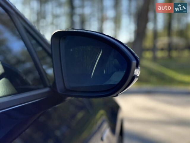 Синий Фольксваген e-Golf, объемом двигателя 0 л и пробегом 71 тыс. км за 15300 $, фото 31 на Automoto.ua