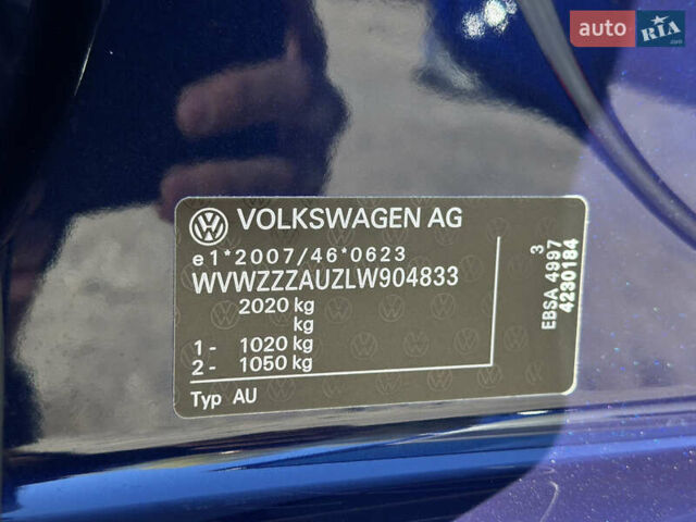 Синий Фольксваген e-Golf, объемом двигателя 0 л и пробегом 71 тыс. км за 15300 $, фото 149 на Automoto.ua