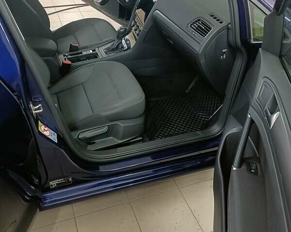 Синій Фольксваген e-Golf, об'ємом двигуна 0 л та пробігом 30 тис. км за 15900 $, фото 4 на Automoto.ua