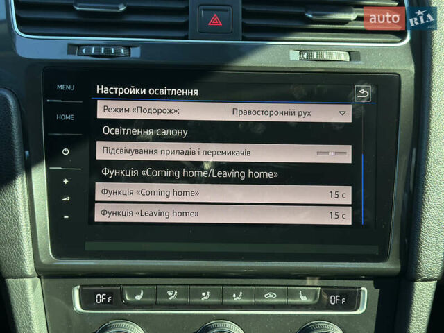 Синий Фольксваген e-Golf, объемом двигателя 0 л и пробегом 71 тыс. км за 15300 $, фото 127 на Automoto.ua