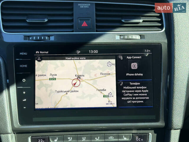 Синий Фольксваген e-Golf, объемом двигателя 0 л и пробегом 71 тыс. км за 15300 $, фото 116 на Automoto.ua