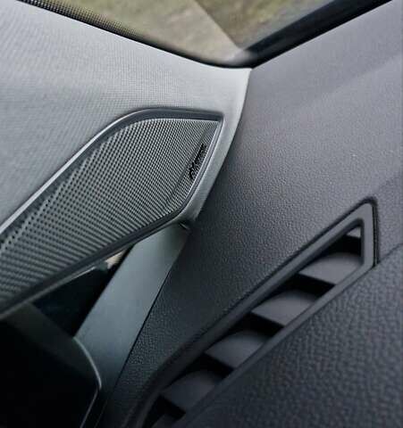 Синий Фольксваген e-Golf, объемом двигателя 0 л и пробегом 88 тыс. км за 16499 $, фото 13 на Automoto.ua