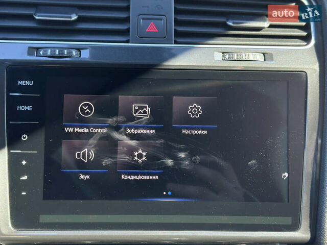 Синий Фольксваген e-Golf, объемом двигателя 0 л и пробегом 71 тыс. км за 15300 $, фото 138 на Automoto.ua