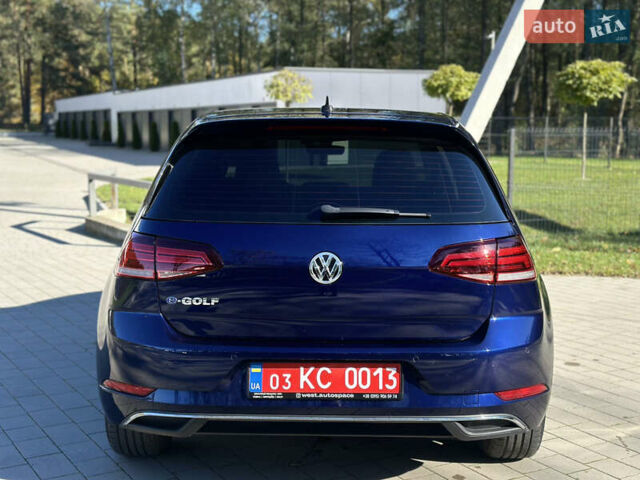 Синий Фольксваген e-Golf, объемом двигателя 0 л и пробегом 71 тыс. км за 15300 $, фото 12 на Automoto.ua