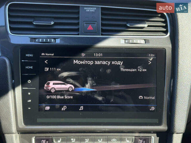 Синий Фольксваген e-Golf, объемом двигателя 0 л и пробегом 71 тыс. км за 15300 $, фото 120 на Automoto.ua