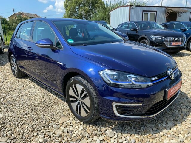 Синий Фольксваген e-Golf, объемом двигателя 0 л и пробегом 29 тыс. км за 14400 $, фото 10 на Automoto.ua