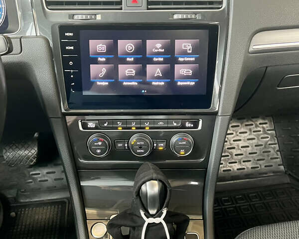 Синій Фольксваген e-Golf, об'ємом двигуна 0 л та пробігом 85 тис. км за 16300 $, фото 10 на Automoto.ua