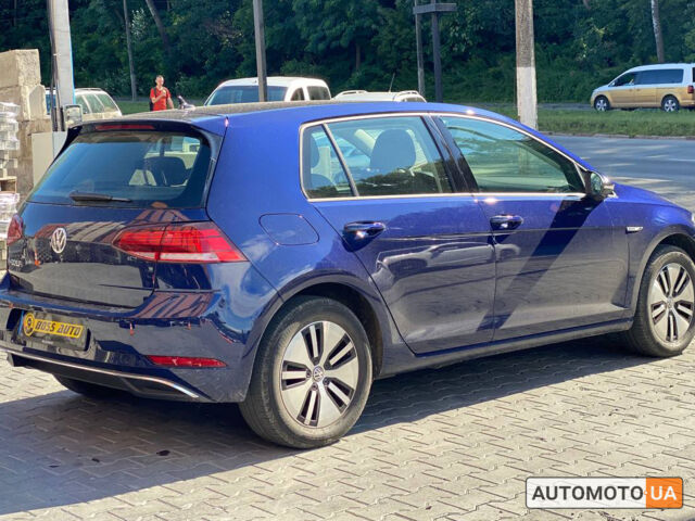 Синий Фольксваген e-Golf, объемом двигателя 36 л и пробегом 19 тыс. км за 19600 $, фото 1 на Automoto.ua