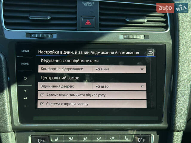 Синий Фольксваген e-Golf, объемом двигателя 0 л и пробегом 71 тыс. км за 15300 $, фото 133 на Automoto.ua