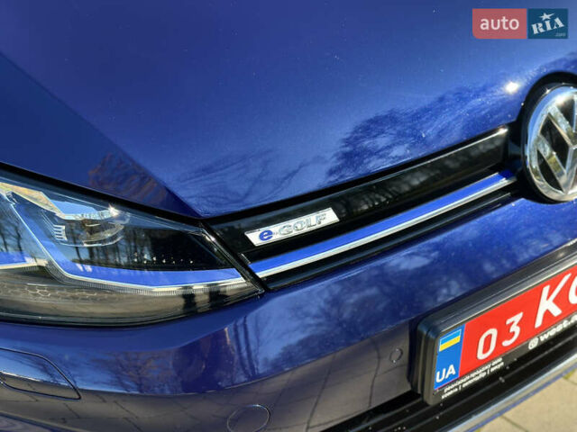 Синий Фольксваген e-Golf, объемом двигателя 0 л и пробегом 71 тыс. км за 15300 $, фото 27 на Automoto.ua