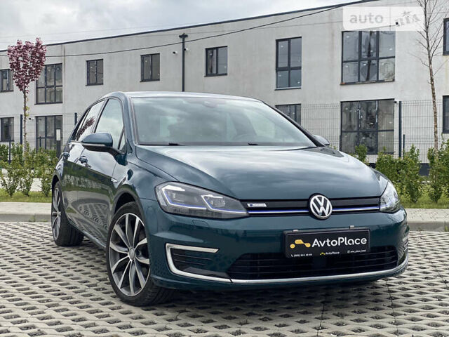 Зеленый Фольксваген e-Golf, объемом двигателя 0 л и пробегом 159 тыс. км за 16799 $, фото 35 на Automoto.ua