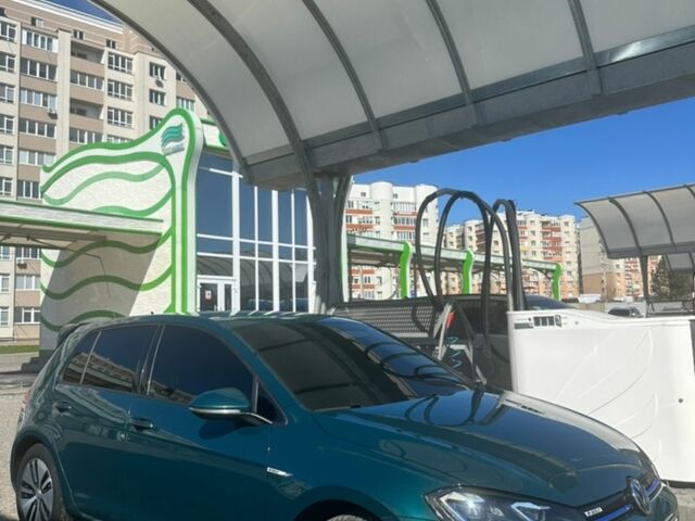 Зелений Фольксваген e-Golf, об'ємом двигуна 0 л та пробігом 125 тис. км за 15000 $, фото 8 на Automoto.ua