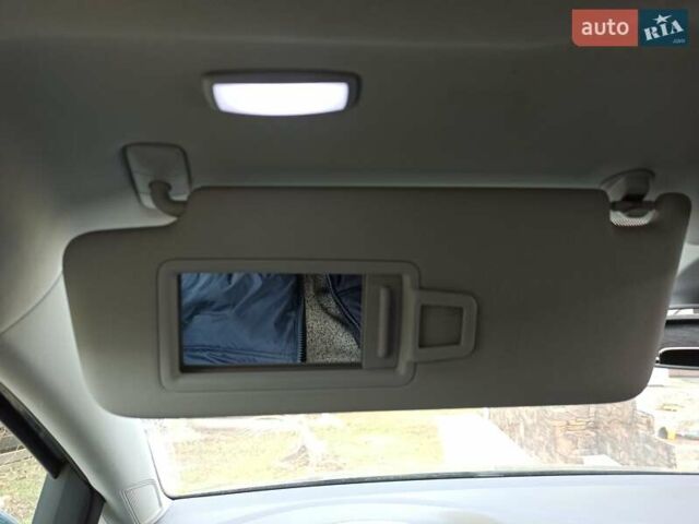 Зеленый Фольксваген e-Golf, объемом двигателя 0 л и пробегом 120 тыс. км за 12000 $, фото 22 на Automoto.ua