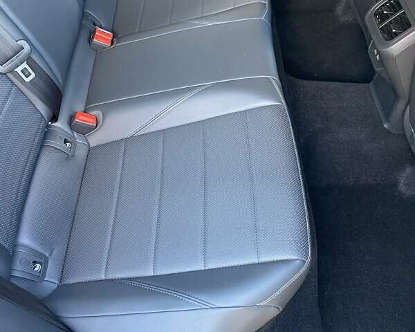 Белый Фольксваген e-Lavida, объемом двигателя 0 л и пробегом 30 тыс. км за 15800 $, фото 16 на Automoto.ua