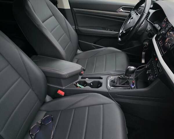 Білий Фольксваген e-Lavida, об'ємом двигуна 0 л та пробігом 100 тис. км за 12900 $, фото 10 на Automoto.ua