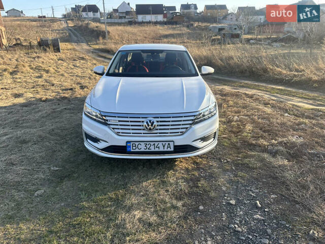 Білий Фольксваген e-Lavida, об'ємом двигуна 0 л та пробігом 77 тис. км за 12499 $, фото 1 на Automoto.ua