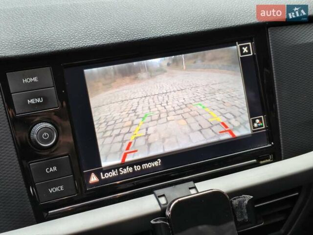 Белый Фольксваген e-Lavida, объемом двигателя 0 л и пробегом 40 тыс. км за 14000 $, фото 30 на Automoto.ua