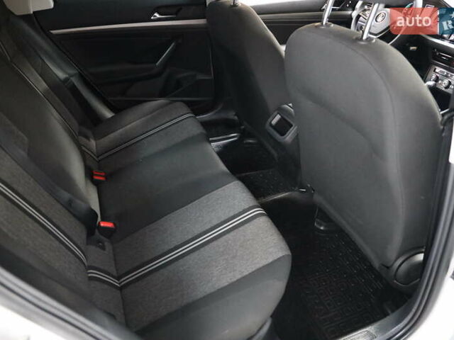 Белый Фольксваген e-Lavida, объемом двигателя 0 л и пробегом 26 тыс. км за 15900 $, фото 24 на Automoto.ua