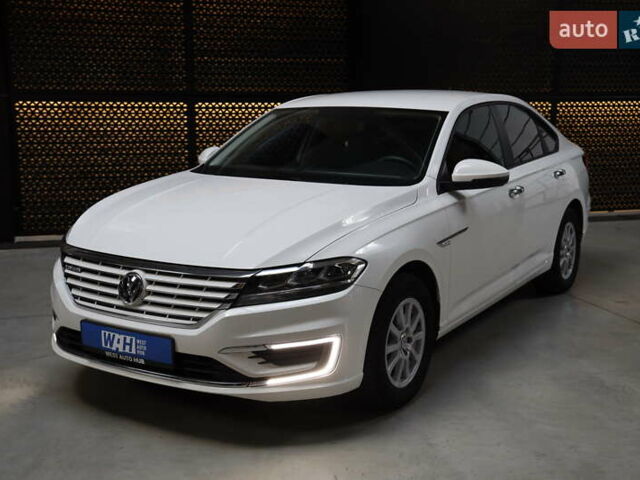 Белый Фольксваген e-Lavida, объемом двигателя 0 л и пробегом 26 тыс. км за 15900 $, фото 2 на Automoto.ua