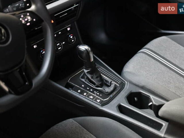 Белый Фольксваген e-Lavida, объемом двигателя 0 л и пробегом 26 тыс. км за 15900 $, фото 15 на Automoto.ua