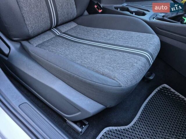 Серый Фольксваген e-Lavida, объемом двигателя 0 л и пробегом 54 тыс. км за 13500 $, фото 27 на Automoto.ua