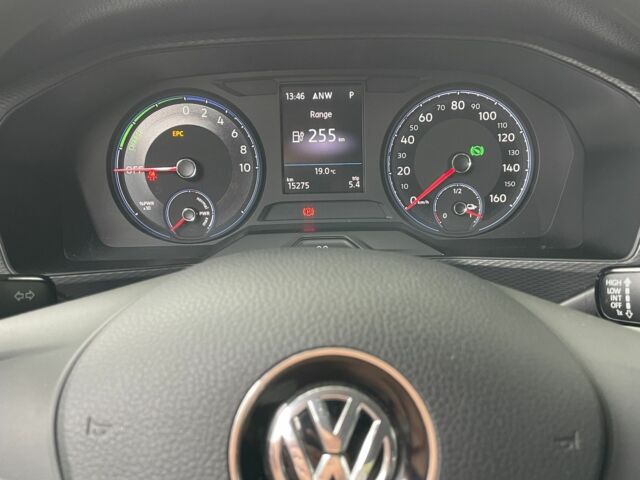 Серый Фольксваген e-Lavida, объемом двигателя 0 л и пробегом 97 тыс. км за 12700 $, фото 8 на Automoto.ua