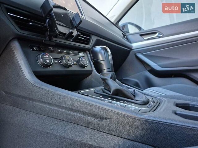 Серый Фольксваген e-Lavida, объемом двигателя 0 л и пробегом 54 тыс. км за 13500 $, фото 24 на Automoto.ua